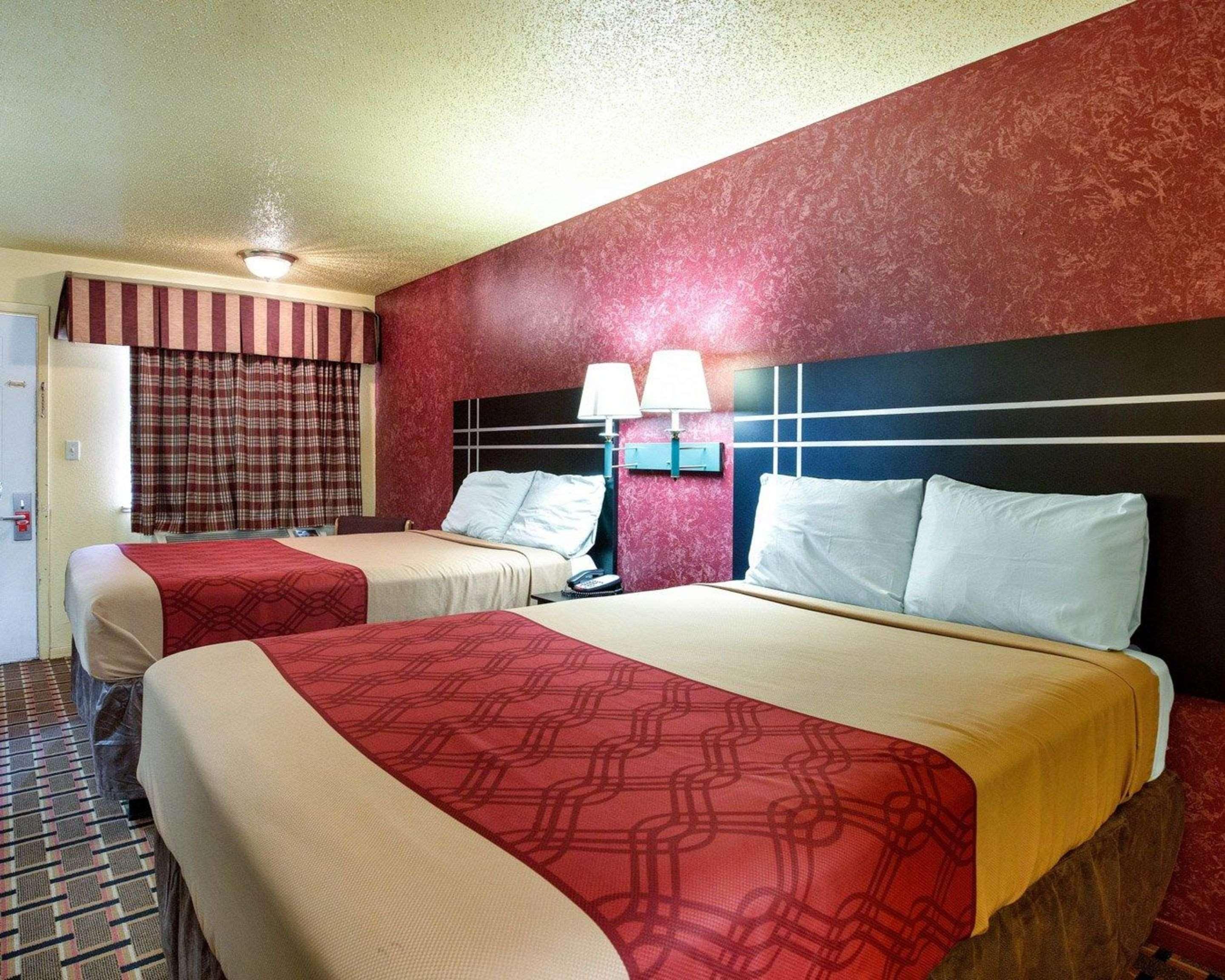 Econo Lodge Houston Brookhollow Exteriér fotografie